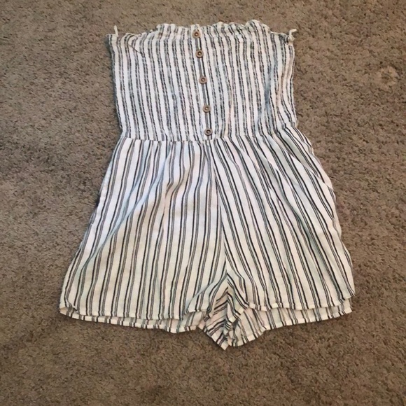 Striped Romper - Picture 1 of 2